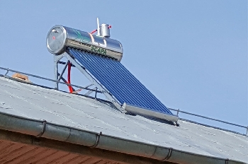Montaj panou solar nepresurizat 150 litri, la scoala primara din comuna pietrosani, jud Teleorman